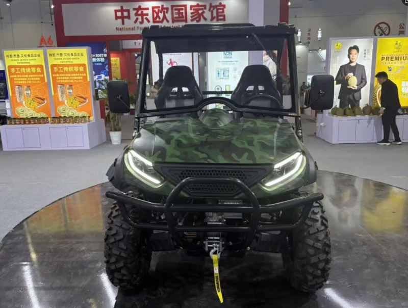 泰油谷绿驰新能源车亮相南昌2025世界绿色发展投资贸易博览会