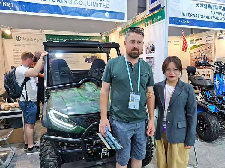 泰油谷集团绿驰新能源UTV车亮相第138届广交会