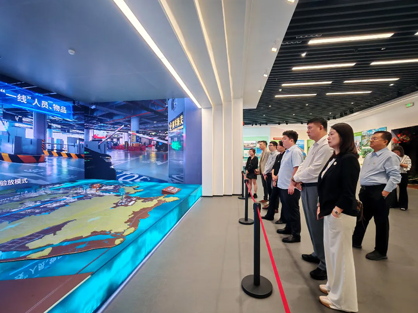 聚焦湾区规划 共商合作未来——郑定辉率团出席“中原侨商粤澳行”，感受珠海城市魅力探寻发展新机