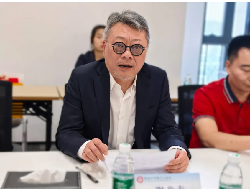 聚焦湾区规划 共商合作未来——郑定辉率团出席“中原侨商粤澳行”，感受珠海城市魅力探寻发展新机