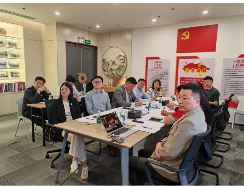 聚焦湾区规划 共商合作未来——郑定辉率团出席“中原侨商粤澳行”，感受珠海城市魅力探寻发展新机