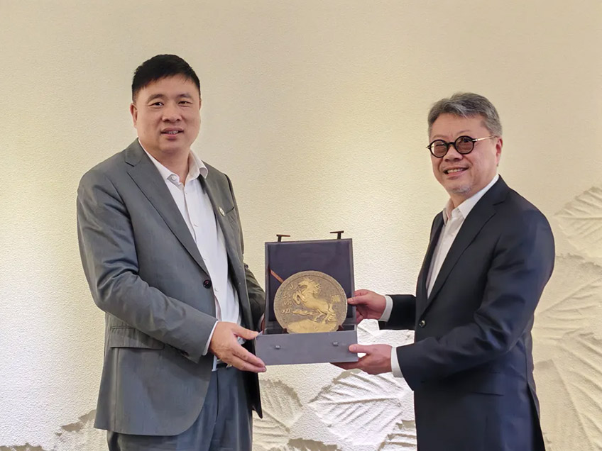 聚焦湾区规划 共商合作未来——郑定辉率团出席“中原侨商粤澳行”，感受珠海城市魅力探寻发展新机