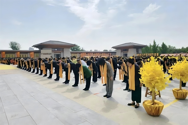 郑定辉参加丙午年黄帝故里举行的世界华人"三月三，祭轩辕"大型活动